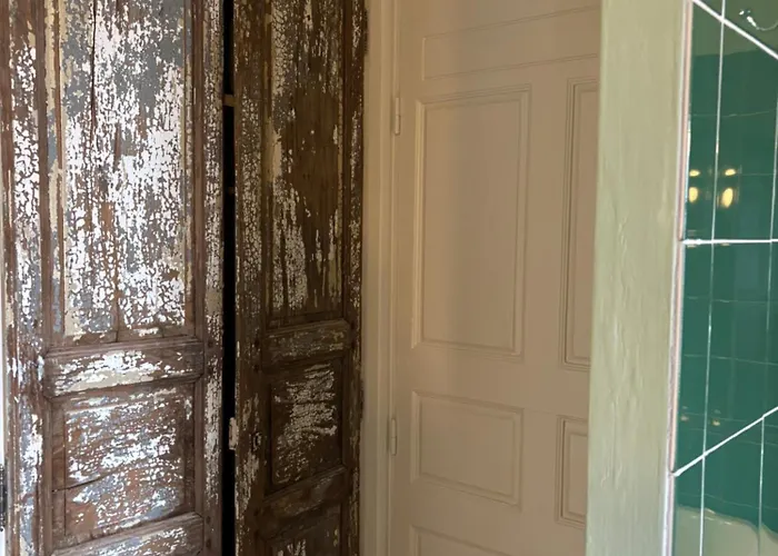 ホテル L'hostal De Piaghja カロンザナ